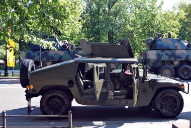 Varşova'daki askeri geçit töreni