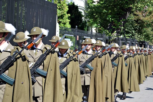 Militärparade in Warschau — Stockfoto
