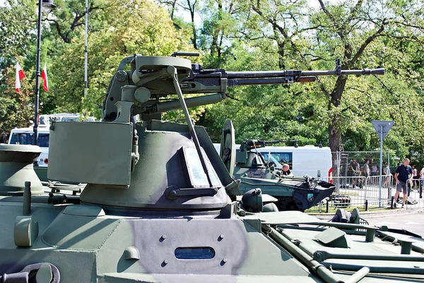 Varşova'daki askeri geçit töreni