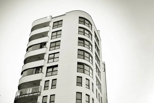 Moderno, Appartamento di Lusso Building.Black e bianco . — Foto Stock
