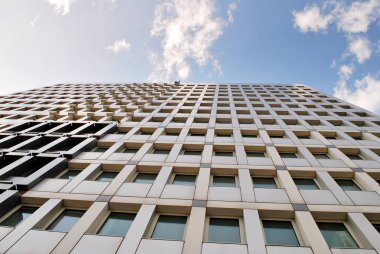 Modern ofis binası. Modern binanın mimari detaylar