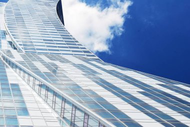 Modern ofis binası. Modern binanın mimari detaylar