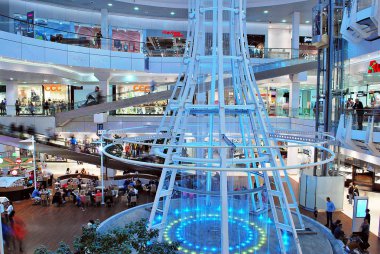  En büyük alışveriş Galaxy merkezidir