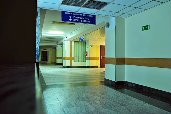 Long corridor in the hospital — Stock Photo, Image