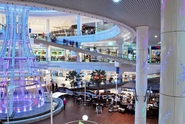 GALAXY Centre es el centro comercial más grande —  Fotos de Stock