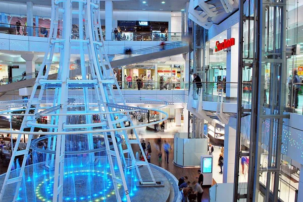  En büyük alışveriş Galaxy merkezidir