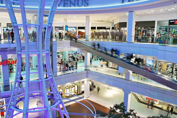 GALAXY Centre es el centro comercial más grande —  Fotos de Stock