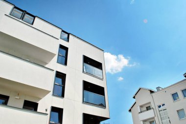 Modern, lüks apartman binası..