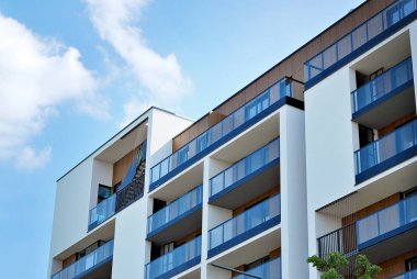 Modern, lüks apartman binası..