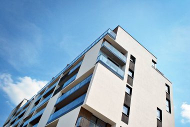 Modern, lüks apartman binası..