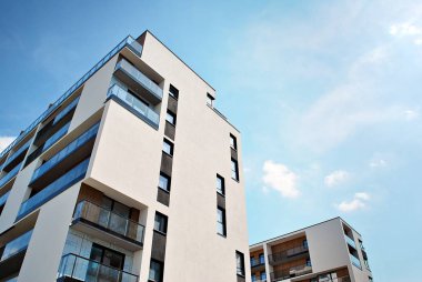 Modern, lüks apartman binası..