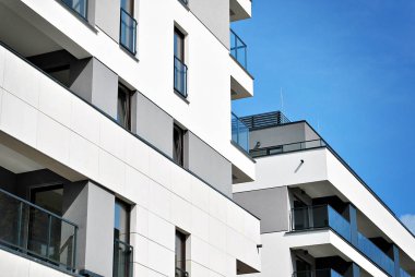 Modern, lüks apartman binası..