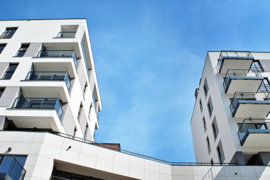 Modern, lüks apartman binası..