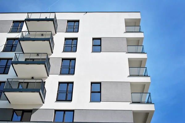 Modern, Luxury Apartment Building. — Stock Photo, Image