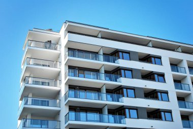 Modern, lüks apartman binası..