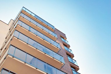 Modern, lüks apartman binası..