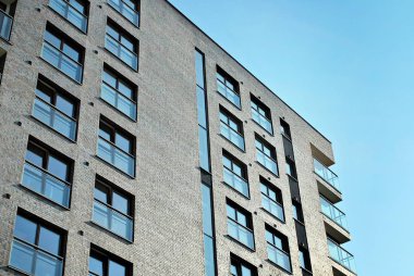 Modern, lüks apartman binası..