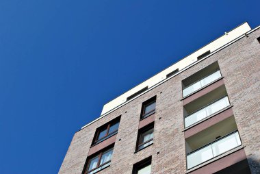 Modern, lüks apartman binası..