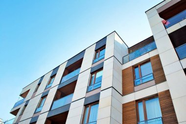 Modern, lüks apartman binası..