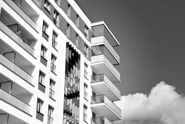 Modern, lüks apartman. Siyah ve beyaz