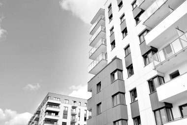 Modern, lüks apartman. Siyah ve beyaz