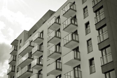 Modern, lüks apartman. Siyah ve beyaz