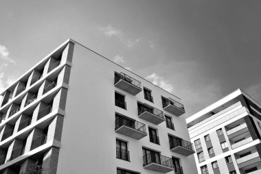 Modern, lüks apartman. Siyah ve beyaz