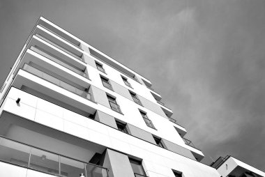 Modern, lüks apartman. Siyah ve beyaz