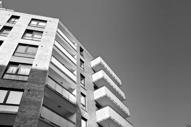 Modern, lüks apartman. Siyah ve beyaz