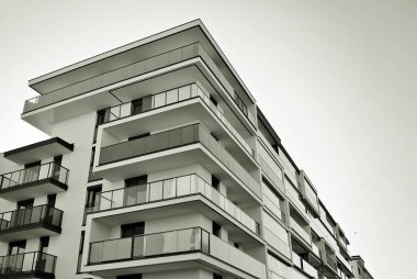 Modern, lüks apartman. Siyah ve beyaz