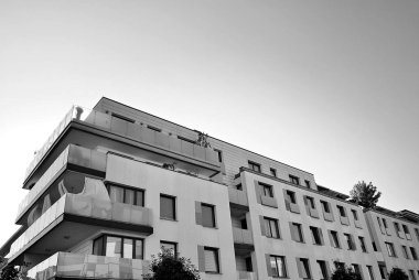 Modern, lüks apartman. Siyah ve beyaz