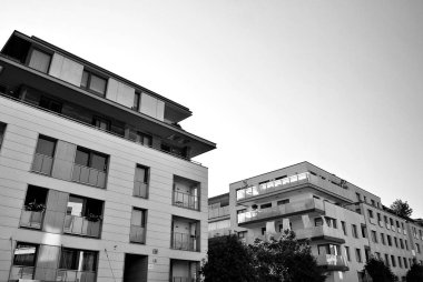 Modern, lüks apartman. Siyah ve beyaz