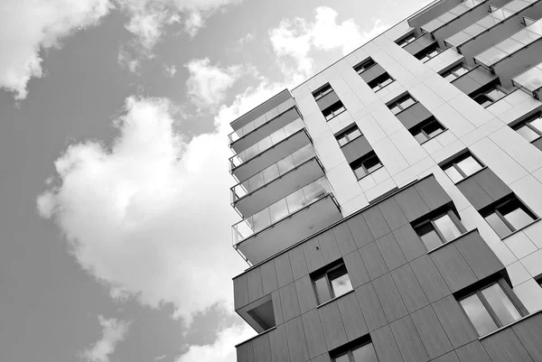 Modern, lüks apartman. Siyah ve beyaz