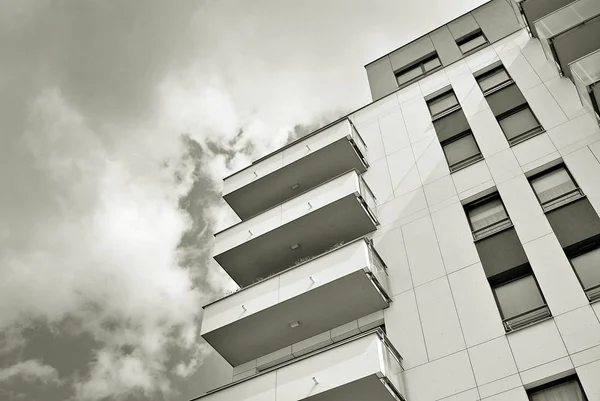 Modern, lüks apartman. Siyah ve beyaz