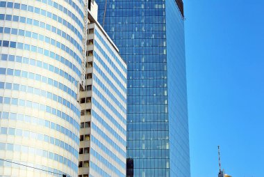 Modern ofis binası. 