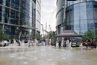 Varşova Spire. Modern ofis binası.