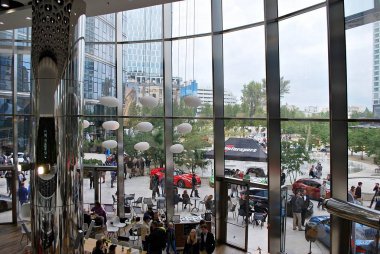 Varşova Spire. Modern ofis binası.