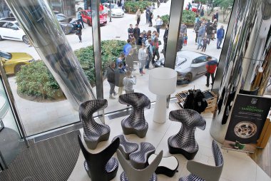 Varşova Spire. Modern ofis binası.