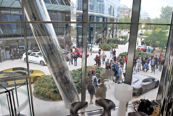 Varşova Spire. Modern ofis binası.