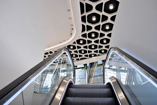 Varşova Spire. Modern ofis binası.