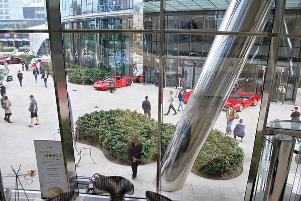 Varşova Spire. Modern ofis binası.