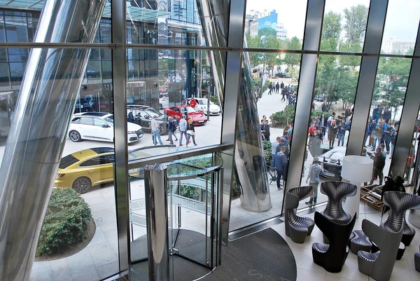 Varşova Spire. Modern ofis binası.