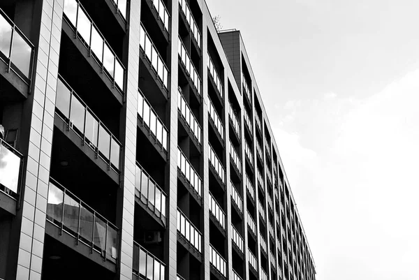 Modern, lüks apartman. Siyah ve beyaz