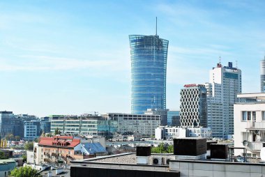 Varşova Spire. Modern ofis binası.