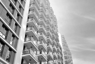 Modern, lüks apartman. Siyah ve beyaz