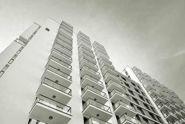 Modern, lüks apartman. Siyah ve beyaz