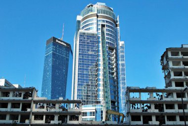 Ofis Phn binasının yıkılması