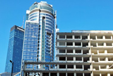 Ofis Phn binasının yıkılması