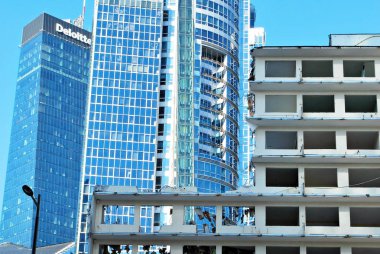 Ofis Phn binasının yıkılması