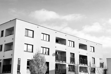 Modern apartman binası. siyah ve beyaz.